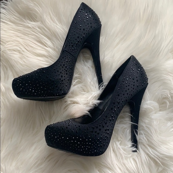 BAKERS Satin Rhinestone Pumps - Picture 2 of 10